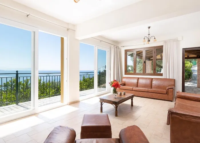 Villa Andonis Nissaki Large With Large Pool ,spectacular View Very Near To The Nisaki (Corfu)