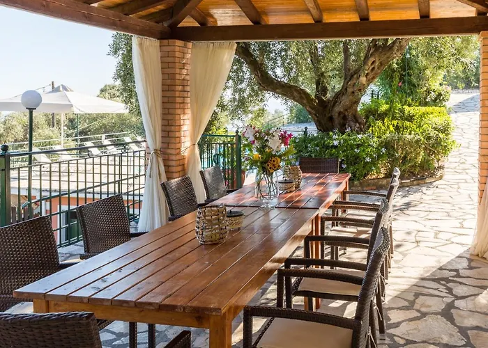Villa Andonis Nissaki Large With Large Pool ,spectacular View Very Near To The *