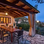 Andonis Nissaki Large With Large Pool ,spectacular View Very Near To The * Nisaki (Corfu)