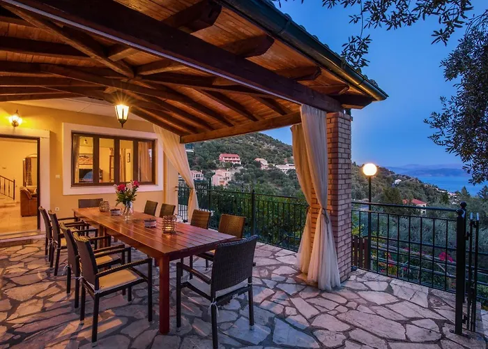 Andonis Nissaki Large With Large Pool ,spectacular View Very Near To The * Nisaki (Corfu)