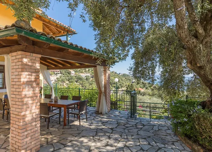 Andonis Nissaki Large With Large Pool ,spectacular View Very Near To The * Nisaki (Corfu)