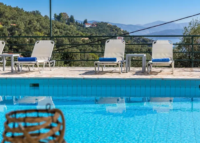 Andonis Nissaki Large With Large Pool ,spectacular View Very Near To The * Nisaki (Corfu)