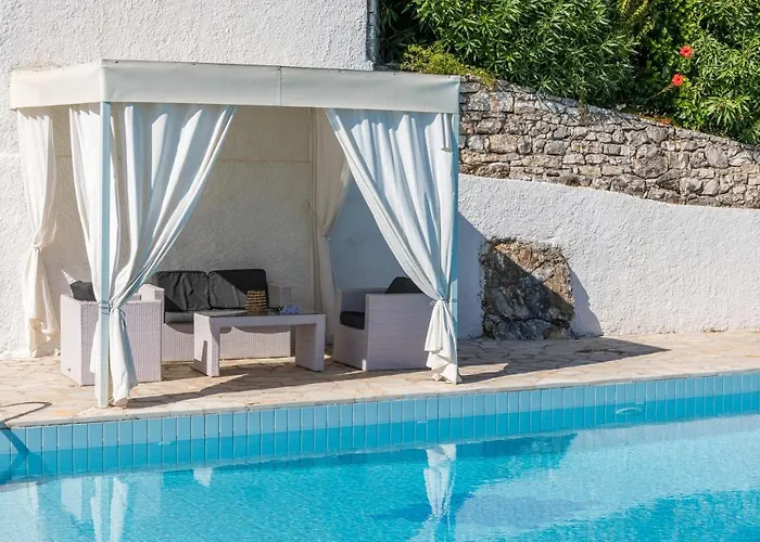 Villa Andonis Nissaki Large With Large Pool ,spectacular View Very Near To The